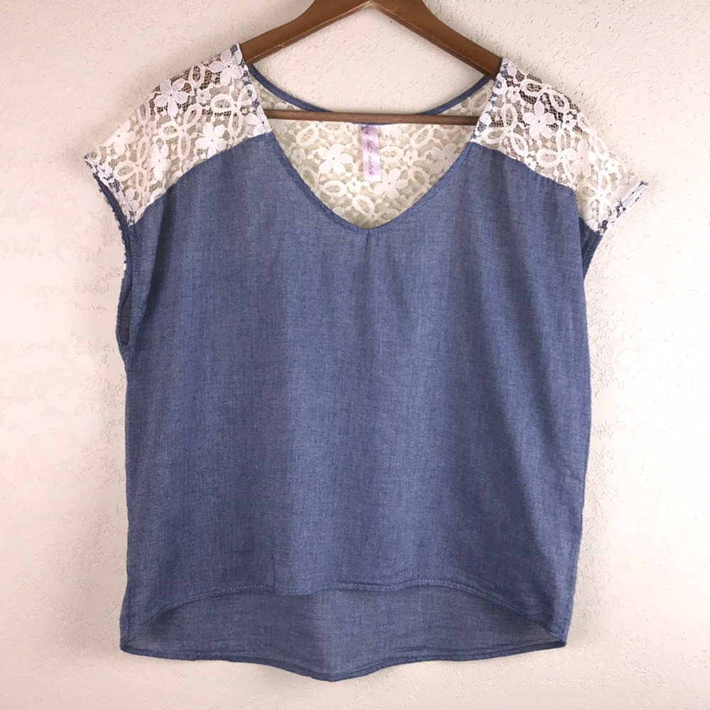 LOVE NOTES Lace Chambray Box HiLow Blue Blouse